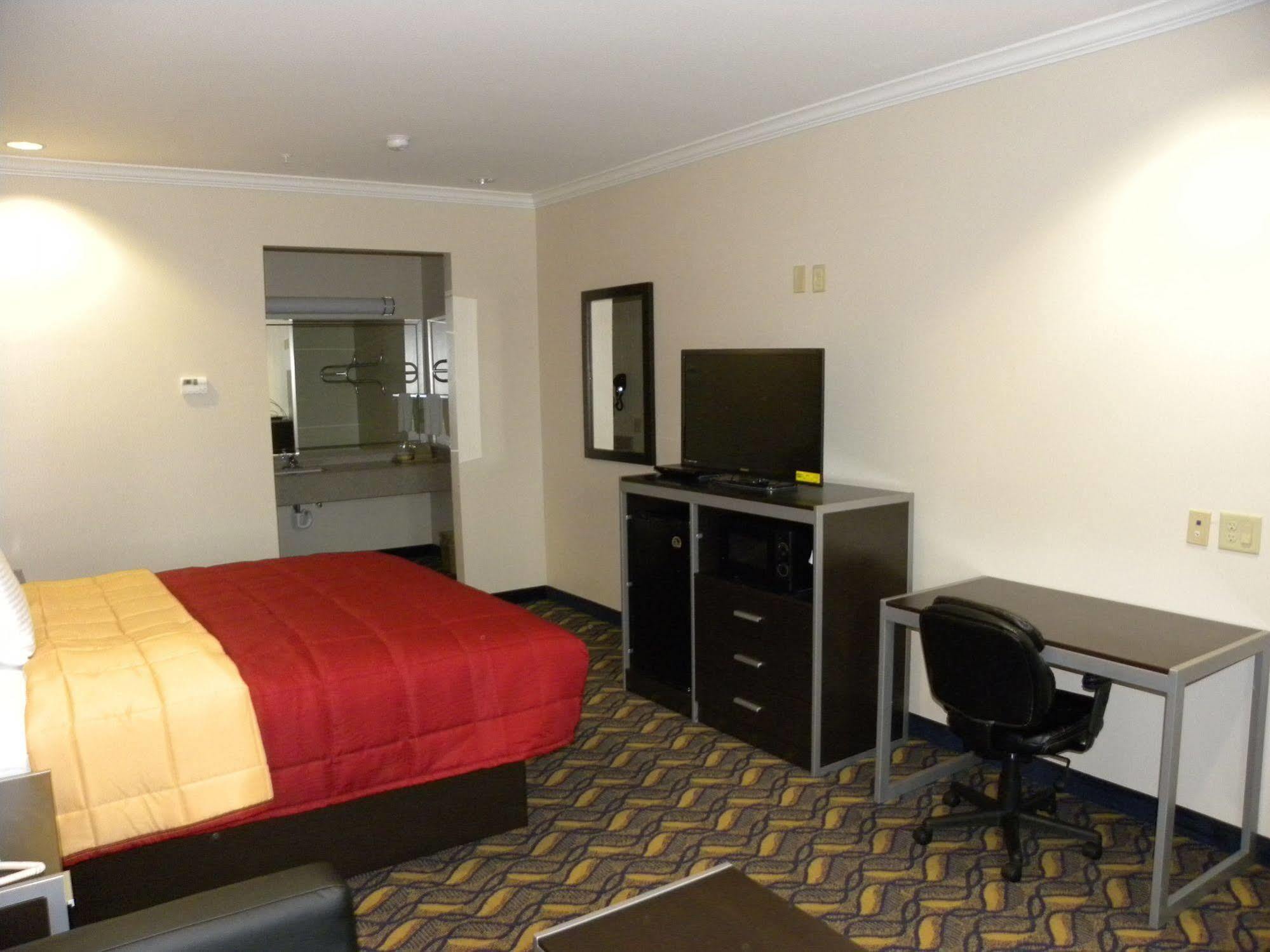 Palace Inn Kingwood Хамбл Экстерьер фото